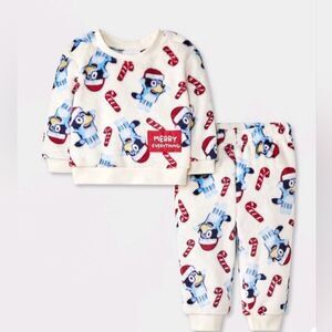 NWT Baby boy/ girl Bluey Christmas Candy Cane 2pc Cozy Sherpa Top & Bottom Set